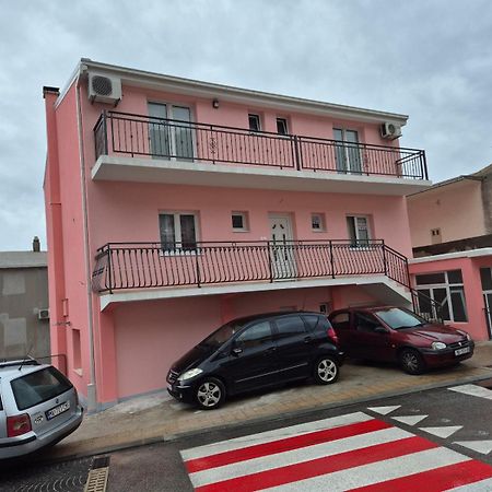 Studio Apartments Antonio ماكارسكا المظهر الخارجي الصورة
