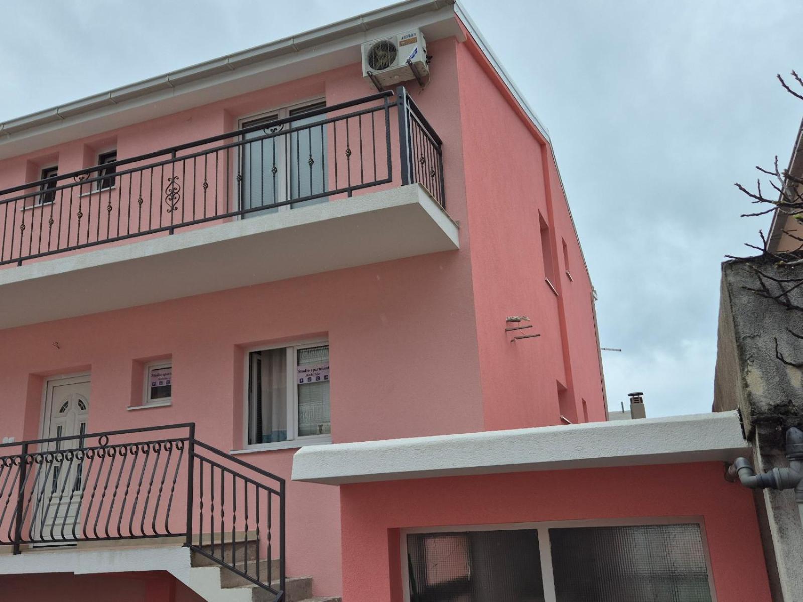 Studio Apartments Antonio ماكارسكا المظهر الخارجي الصورة