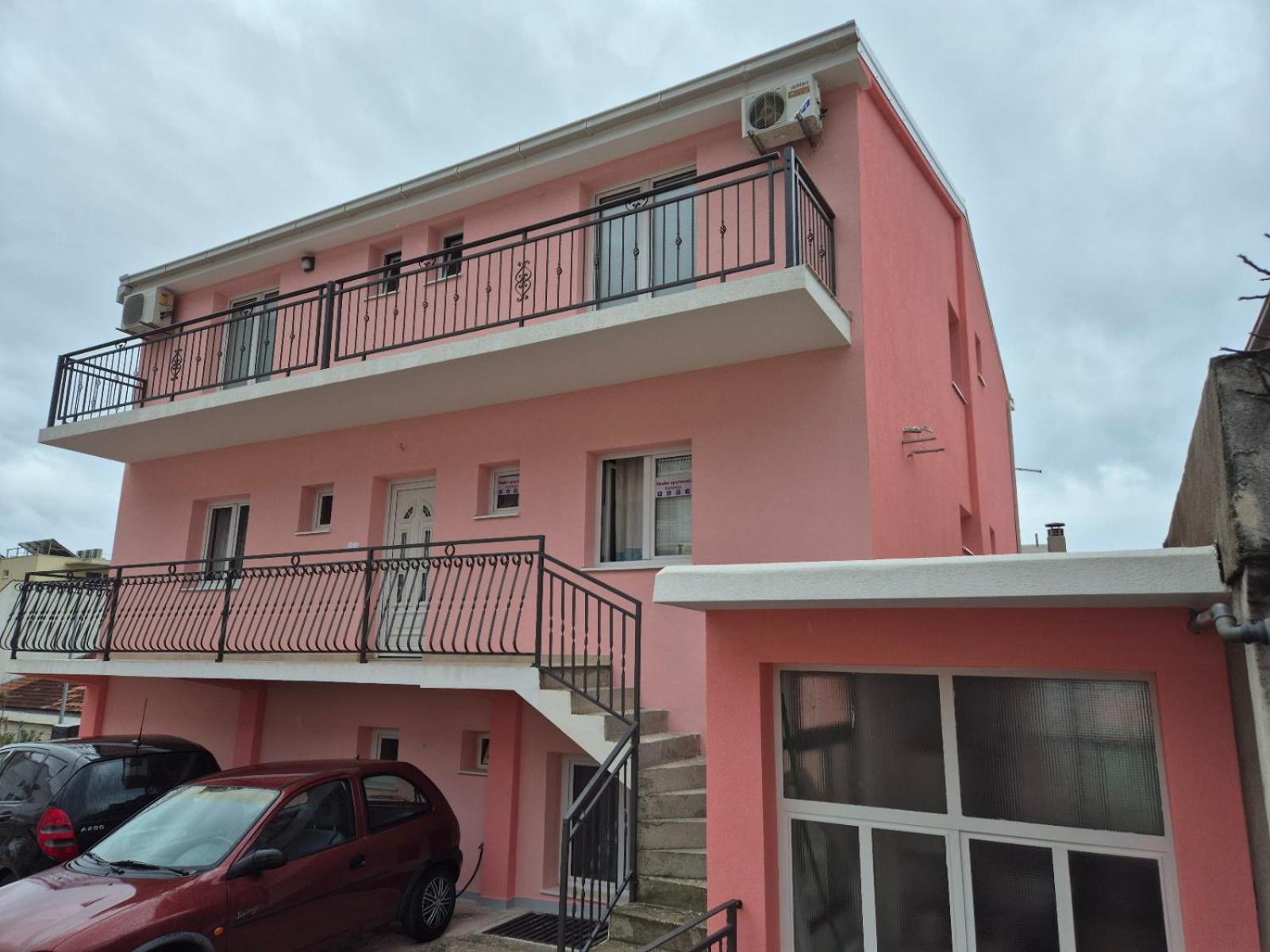 Studio Apartments Antonio ماكارسكا المظهر الخارجي الصورة