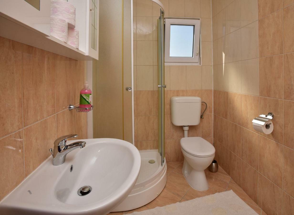 Studio Apartments Antonio ماكارسكا المظهر الخارجي الصورة