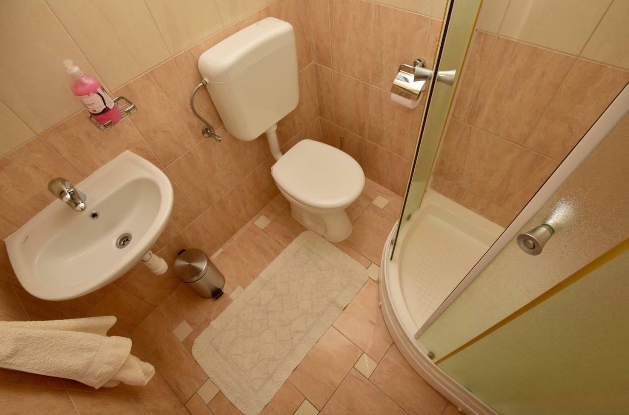 Studio Apartments Antonio ماكارسكا المظهر الخارجي الصورة