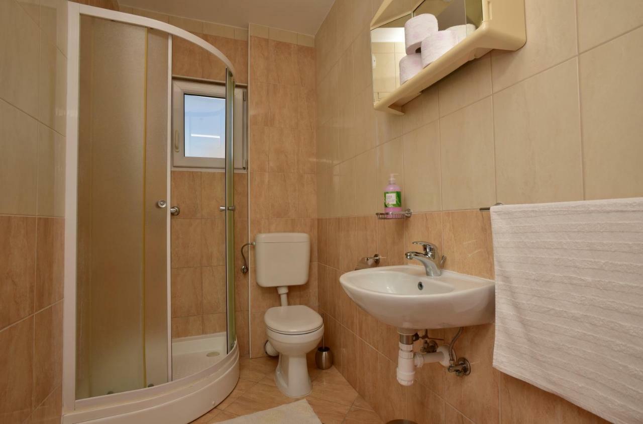 Studio Apartments Antonio ماكارسكا المظهر الخارجي الصورة