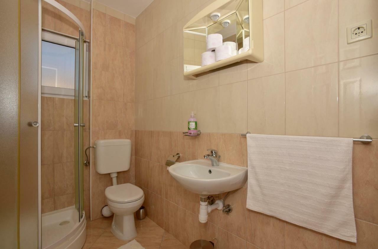 Studio Apartments Antonio ماكارسكا المظهر الخارجي الصورة