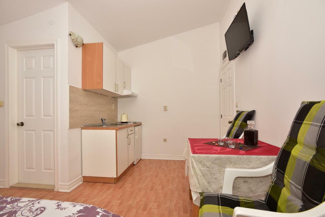 Studio Apartments Antonio ماكارسكا المظهر الخارجي الصورة