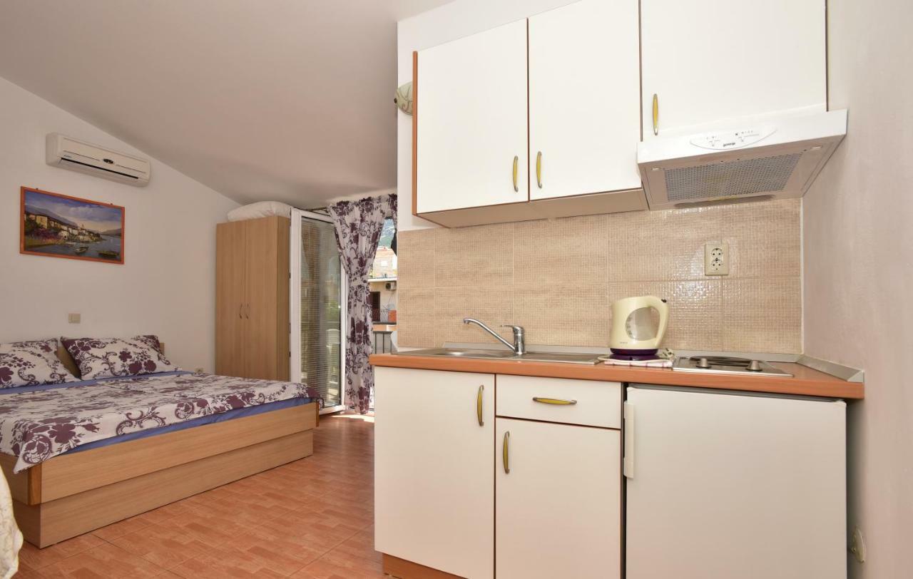 Studio Apartments Antonio ماكارسكا المظهر الخارجي الصورة