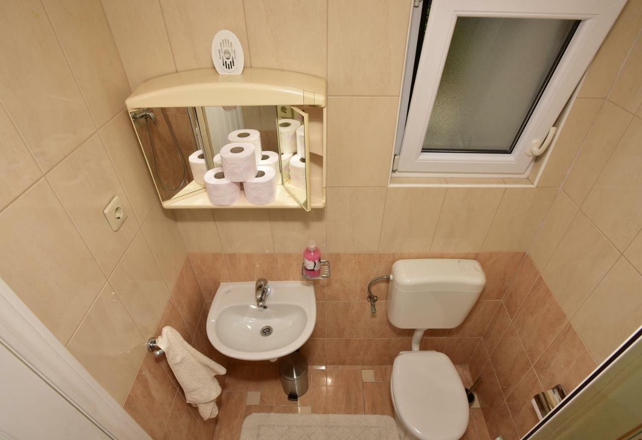 Studio Apartments Antonio ماكارسكا المظهر الخارجي الصورة
