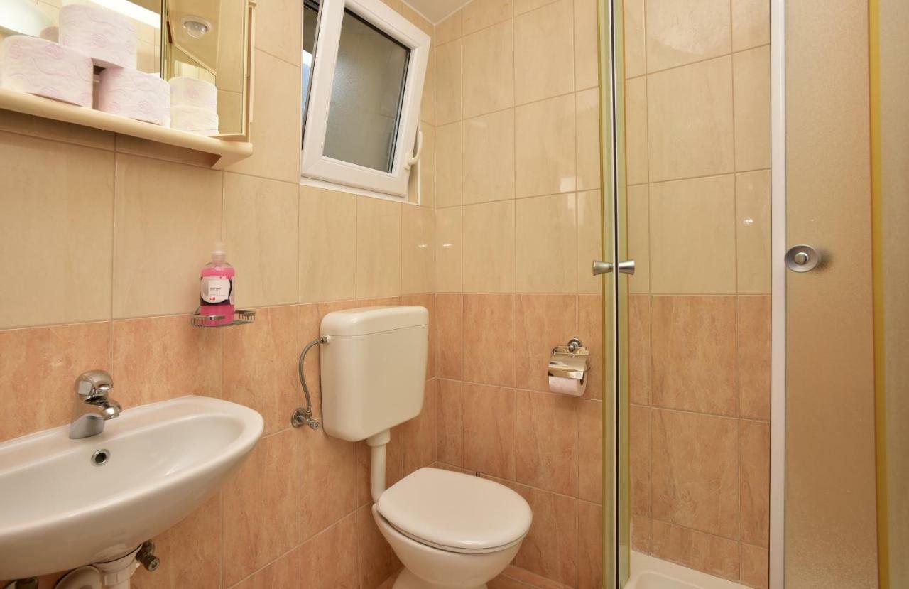 Studio Apartments Antonio ماكارسكا المظهر الخارجي الصورة