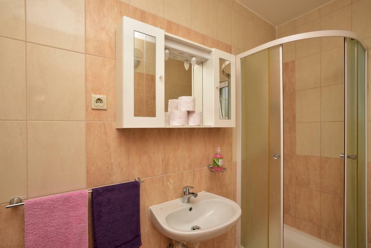 Studio Apartments Antonio ماكارسكا المظهر الخارجي الصورة